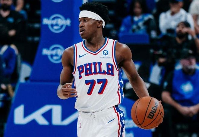 76人双杀国王埃奇库姆砍38+11助创生涯新高