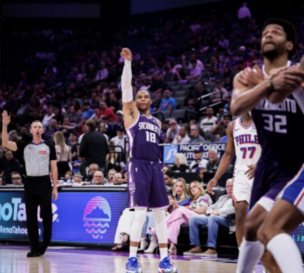 76人双杀国王埃奇库姆砍38+11助创生涯新高