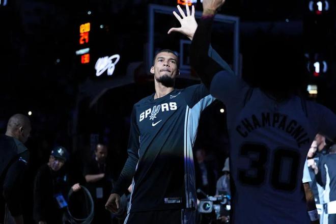 文班亚马或成MVP？马刺反超雷霆成关键