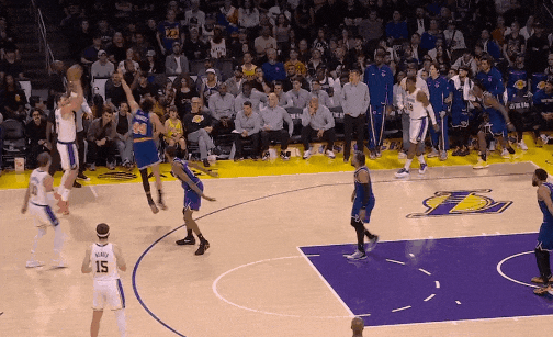 湖人防守制胜力克尼克斯 卢卡神勇砍35分助球队