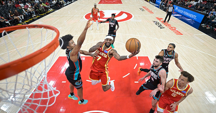 老鹰主场大胜灰熊净胜39分 两连胜延续强势