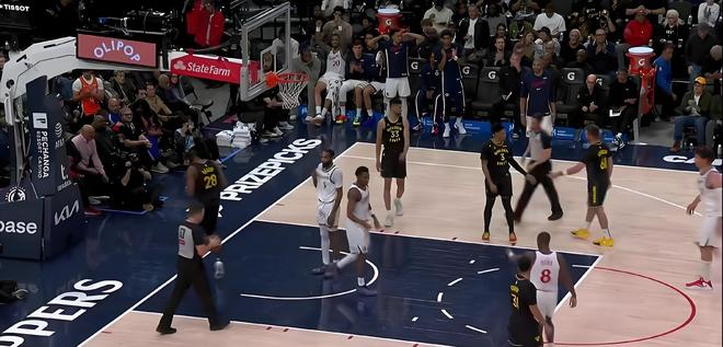 快船裁判误判难挽败局 专家预测集体翻车 伦纳德