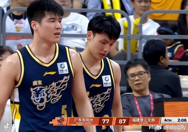 广东队领先19分遭逆转排名滑落球迷怒斥杜锋下课