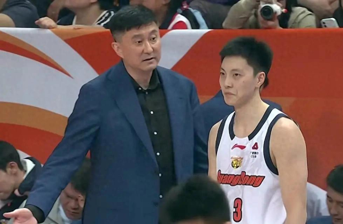 福建逆转广东送对手三连败 上海23连胜锁定第三