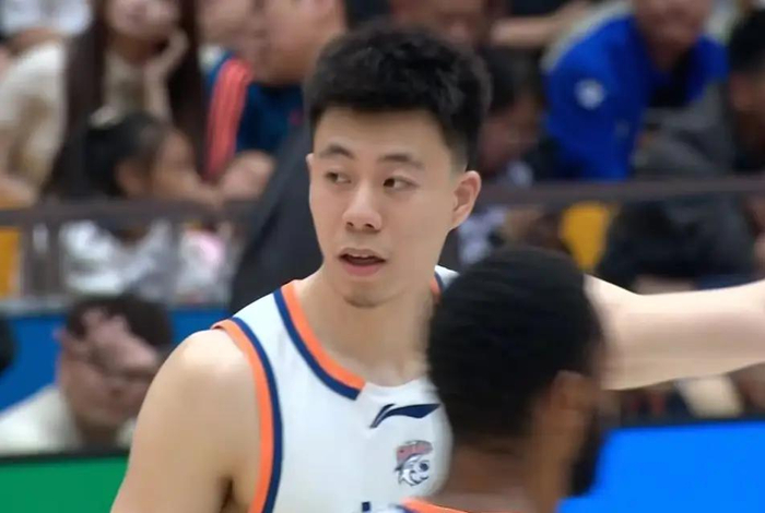 福建逆转广东送对手三连败 上海23连胜锁定第三