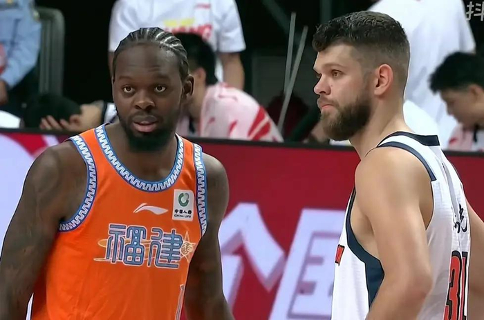 福建逆转广东送对手三连败 上海23连胜锁定第三